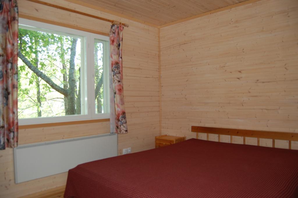 Lomasaaret Cottages Villala Rum bild