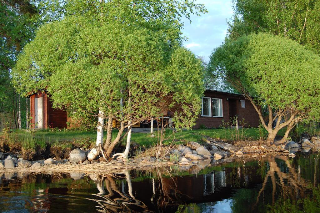 Lomasaaret Cottages Villala Rum bild